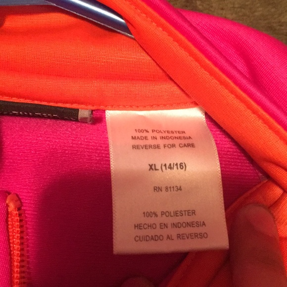 Running jacket - Picture 2 of 2